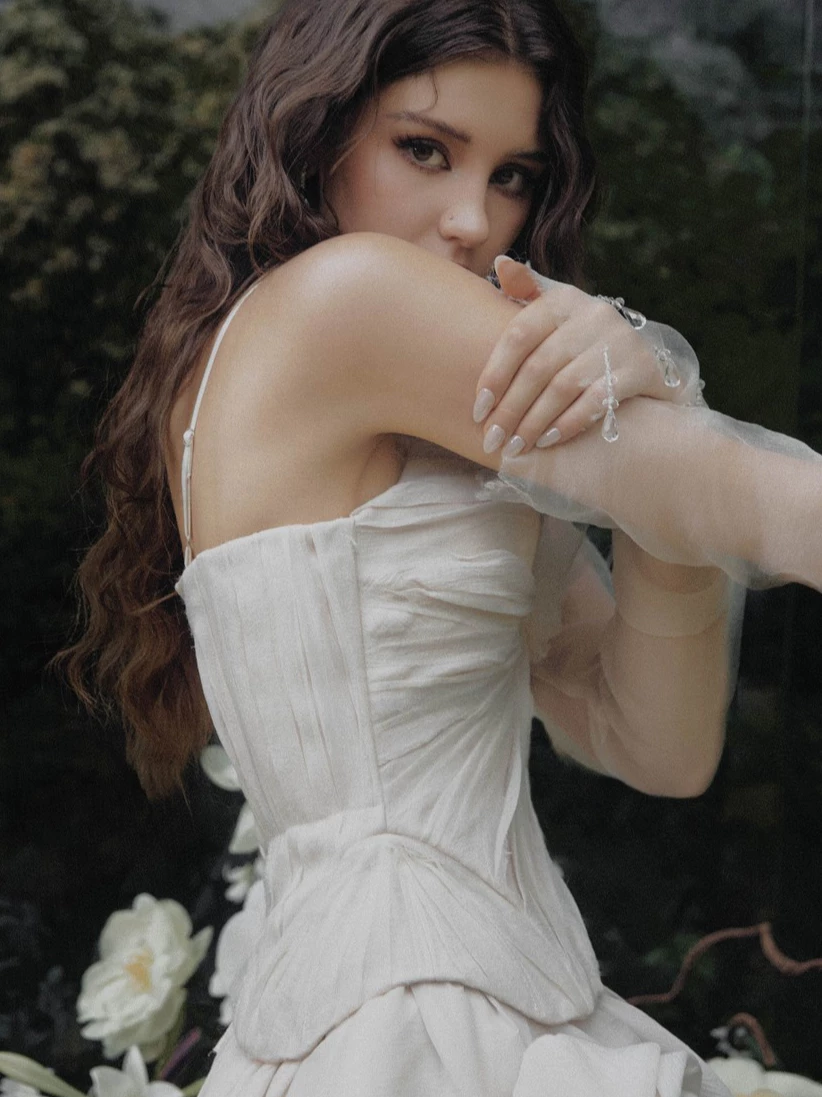 Váy mullet drapping hoa tạo khối